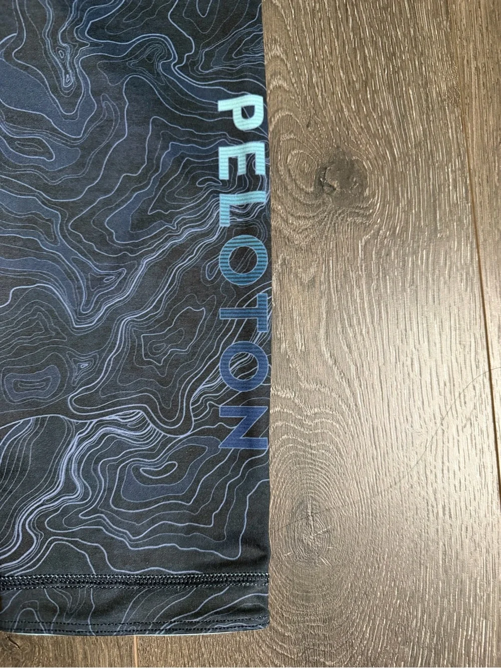 Peloton Crop Leggings Patterned High-Rise Performance Capris Blue Topographic - Picture 5 of 6